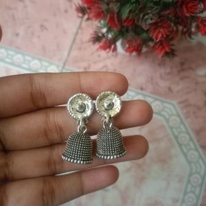 Traditional Jhumka GET 30 RS. OFF ON DELIVERY ✨🤩