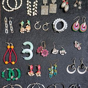 Earings Set: 23 Pairs