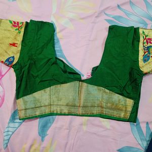 Paithani Semi Silk In Good Condition