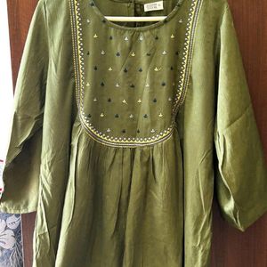 Women Olive Short Kurti