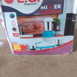 Big Discount LG Suprim Mixer Grinder New