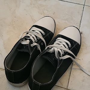 Canvas Sneakers For Men