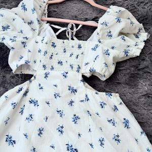 Cut Out Dress White/Blue Floral