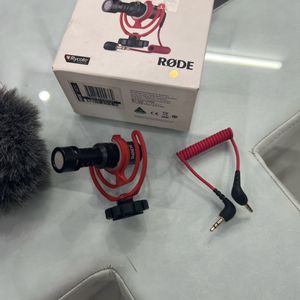 RODE VIDEO VLOGGING MIC