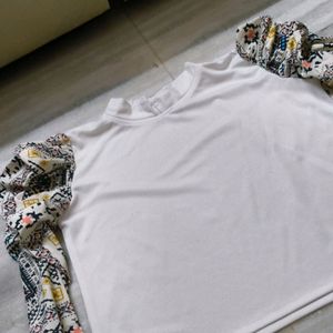 White Top Puffed Hand And Indo-western Style Print