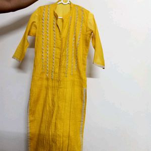 Women's Yellow Kurti Size -34