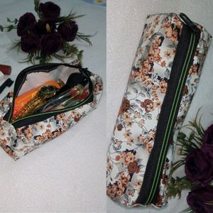 Floral Brown & White Makeup And Pencil Pouch👝