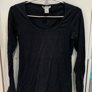 H&M Black full sleeve top