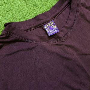 Short T-shirt With Elbow Sleeves