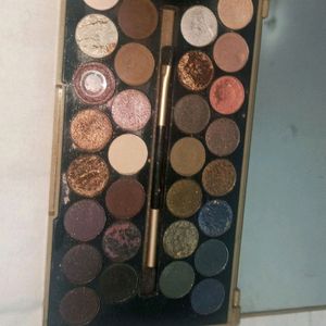 Makeup Revolution London Eyeshadow