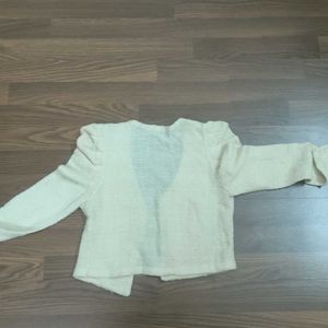 Short Of White Woolen Top Xs Size