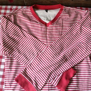 red and white pullover top