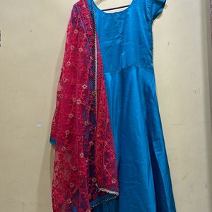 Ethnic Kurta Set Size M