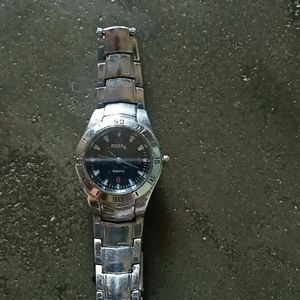 A Stainless Steel Ladies Wrist Watch