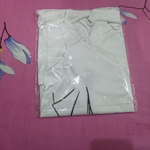 Boys T-shirt Size : Small Colour : White