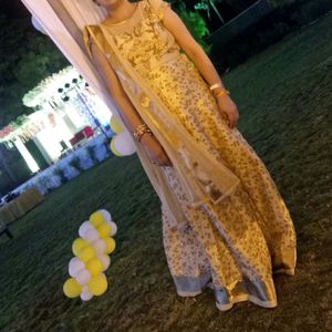 Manish Malhotra Wedding Gown