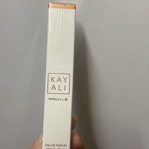 Kayali vanilla 28 EDP