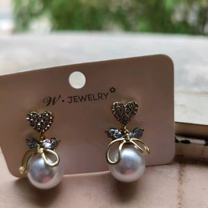 Korean Pearl Drop Earrings