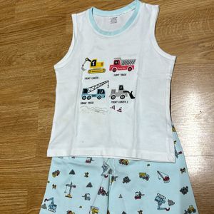 Sleeveless T-shirt & Shorts Set