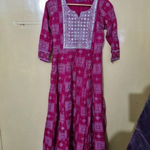 Magenta Women Kurta Set With Pant And Dupatta