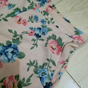 Floral Korean Short