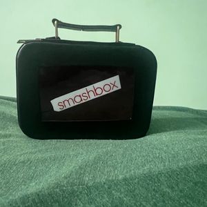 SMASHBOX Travel Kit Box