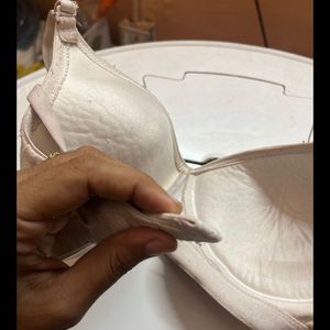 Lily White 32B Bra Without Back Strap