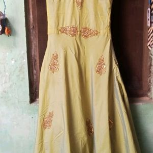 Buy Dress And Bangles Free