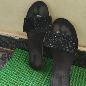 Women's Black Flip Flops