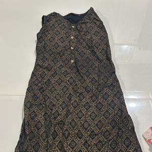 BLACK SLEEVES KURTHI