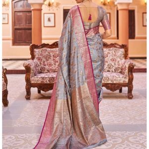 Kanjivaram Silk Blend Saree