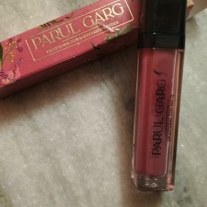 Branded Unused Parul Garg Lipstick