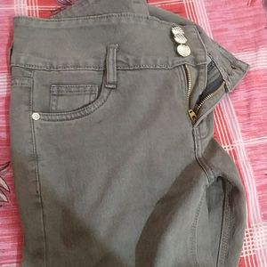 WOMEN JEANS