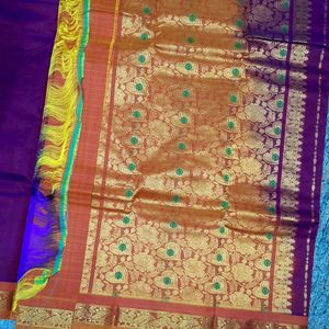 New Kanjivaram Silk Saree With Blouse Attached