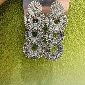 Earings With Second Stud
