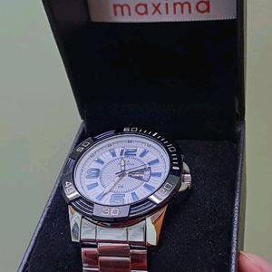 Maxima Analog Watch