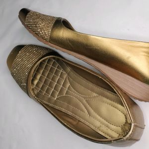 Women Shoes For Sell