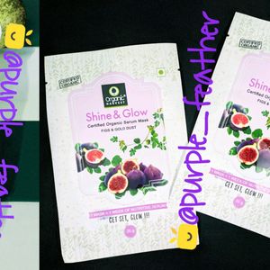 Nykaa Face Scrub+Organic Harvest Sheet Masks Combo