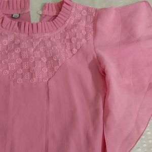 Bat Sleeve Pinky Top