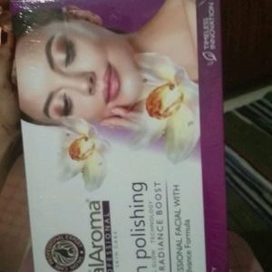 Real Aroma Skin Polishing Facial Kit