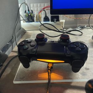 Sony PS4 controller Dualshock 4 New Condition