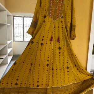 Yellow Colour Kurtha