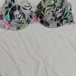 Victoria Secret Branded Bra