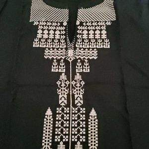 Black Kurti