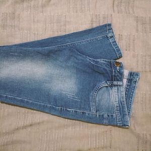 Cropped Slim Fit Denim