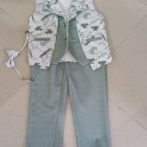 Boys Blazer And Pants With bow 4-6 Years