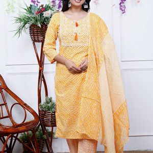 Pure Cotton Lehariya Kurta Set