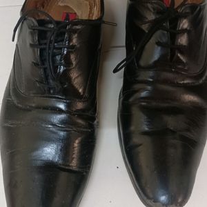 Black Formal Shoes