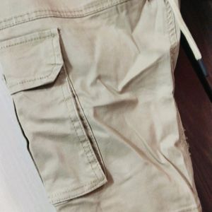 Cream Colour Joggers With Double Pocket