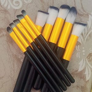 10 Makeup Brushes Set